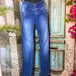 Push up skinny stretchy jean  size 10 USA (4-5)
